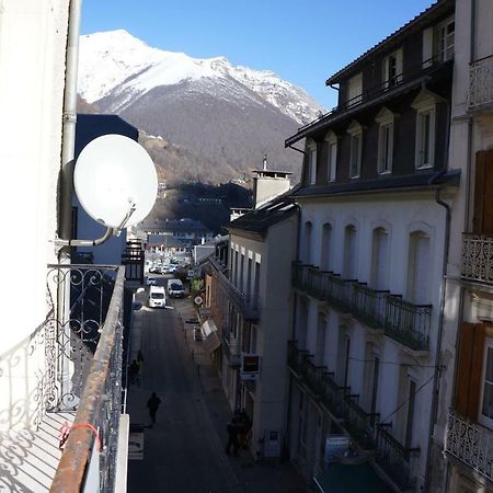 Standing Et Confort Plein Centre Pour 8 Personnes Cauterets Exterior foto